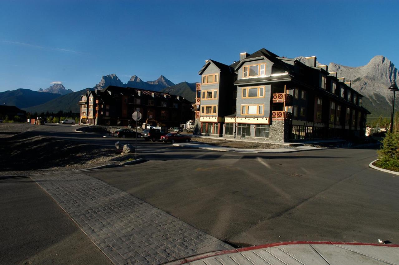 Apartment 405 Bear Creek Crossing Canmore Zewnętrze zdjęcie