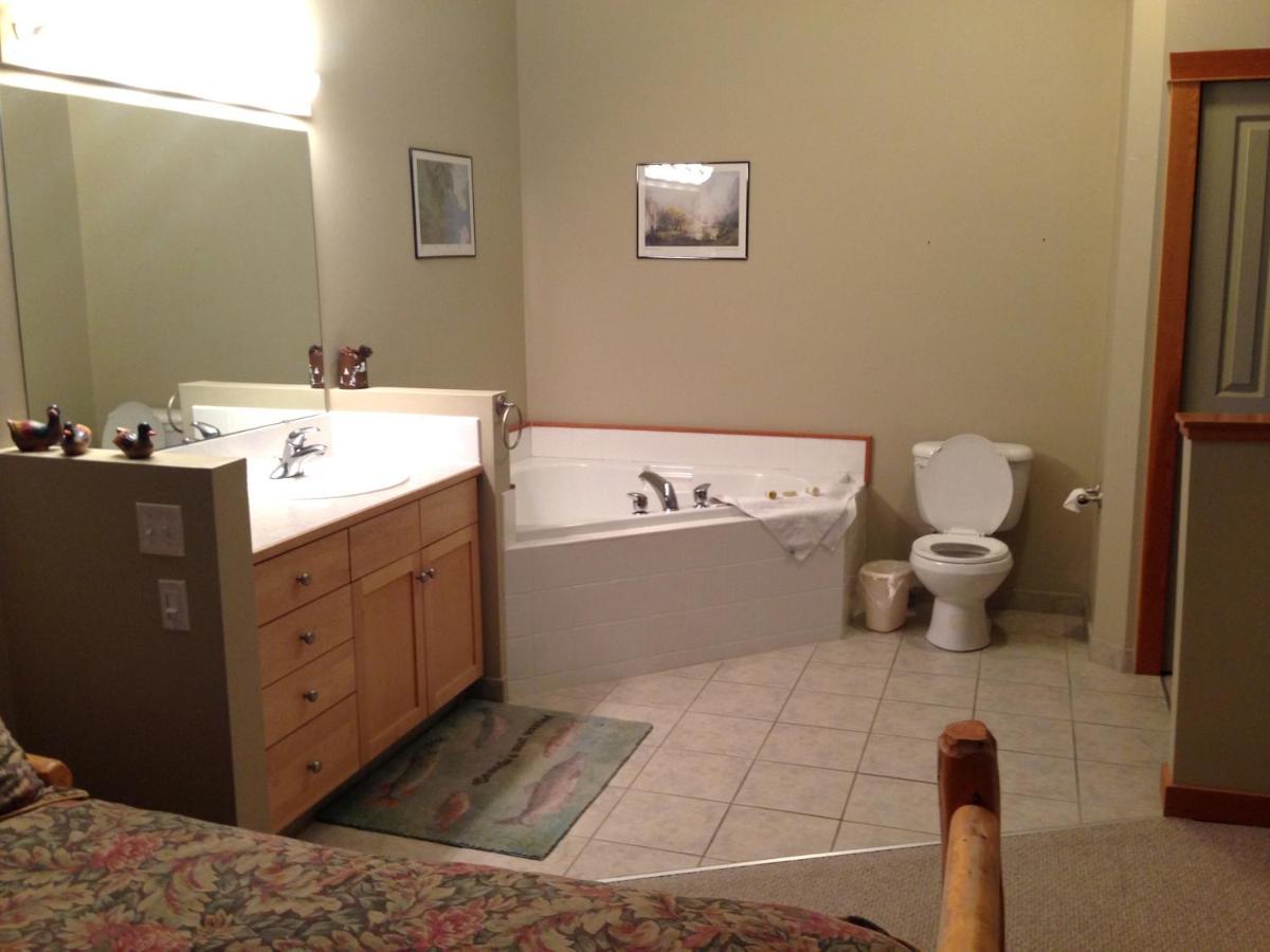 Apartment 405 Bear Creek Crossing Canmore Zewnętrze zdjęcie